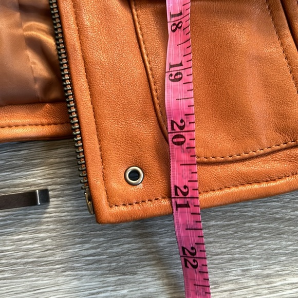 Vintage George 100% Leather Women’s Jacket - Picture 15 of 16